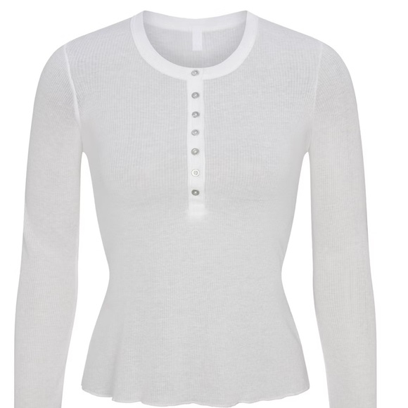 Skims LONG SLEEVE HENLEY - Picture 2 of 4